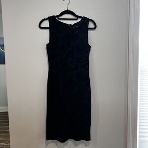 Ivanka Trump Black Velvet Floral Burnout Sleeveless Sheath Dress Size 6